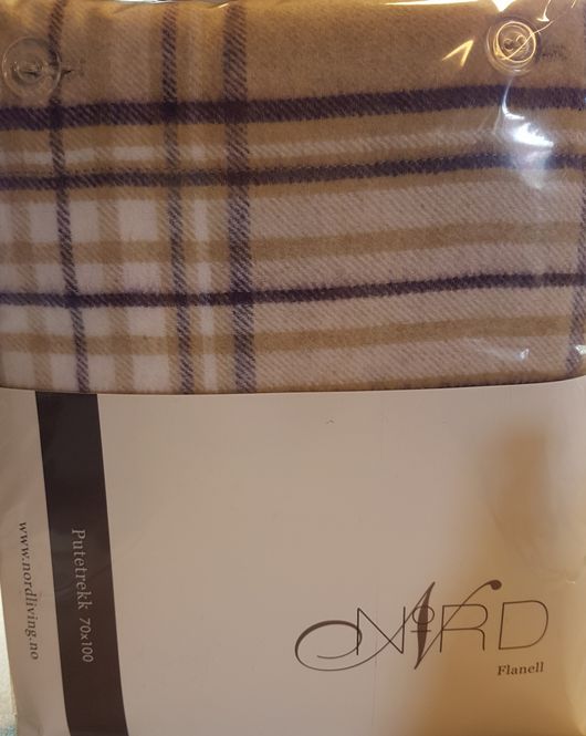 Hovedbilde Nord flanell putevar beige rute