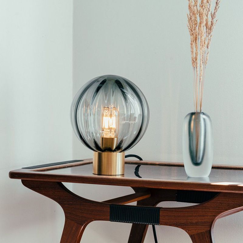 Bordlampe Optikk Blågrønn messing sokkel