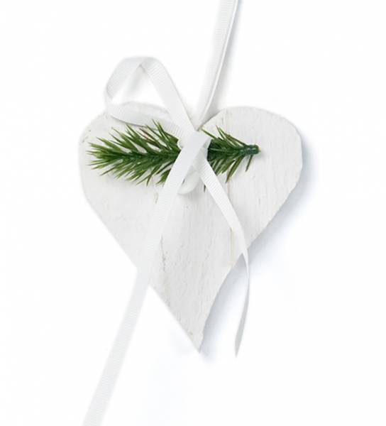 Hjerte med grankvist hvit