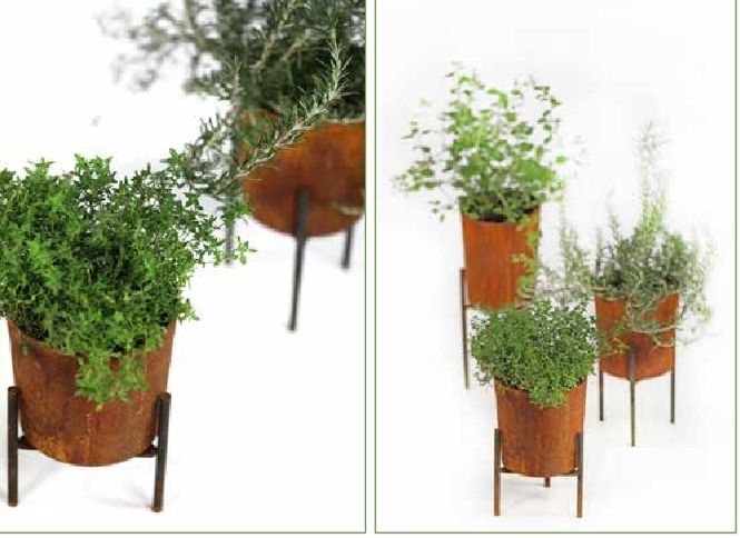 Hovedbilde Blomsterpotte rust 2str